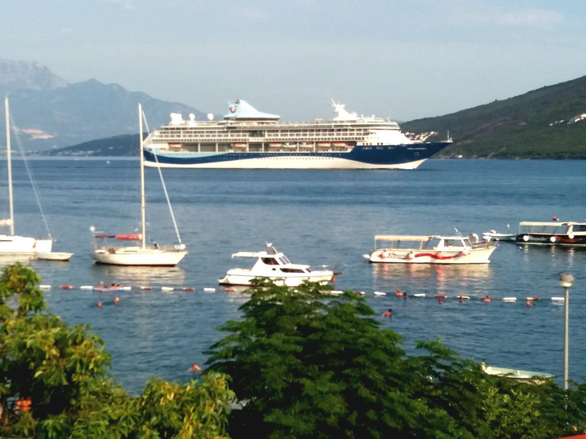 Blue Sea Apartment Herceg Novi Exterior photo