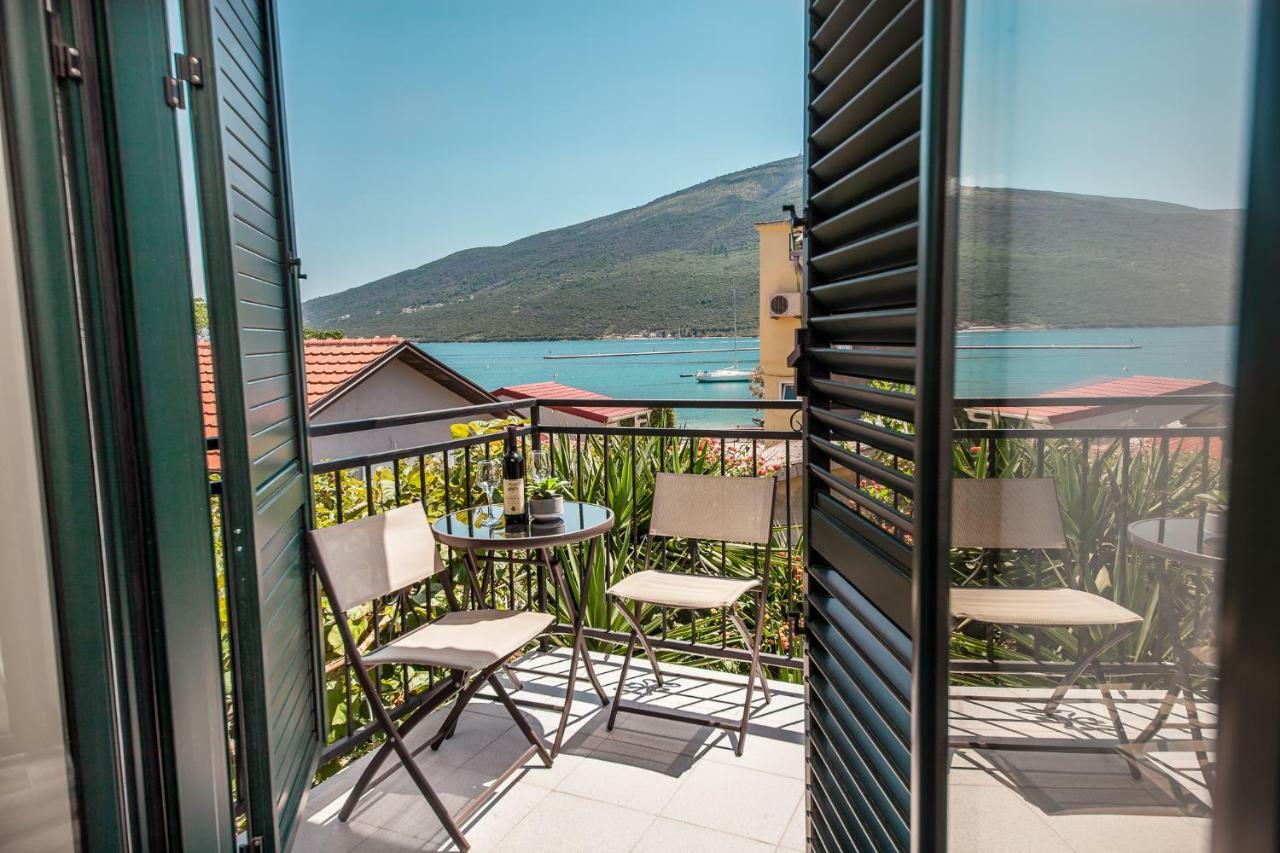 Blue Sea Apartment Herceg Novi Exterior photo